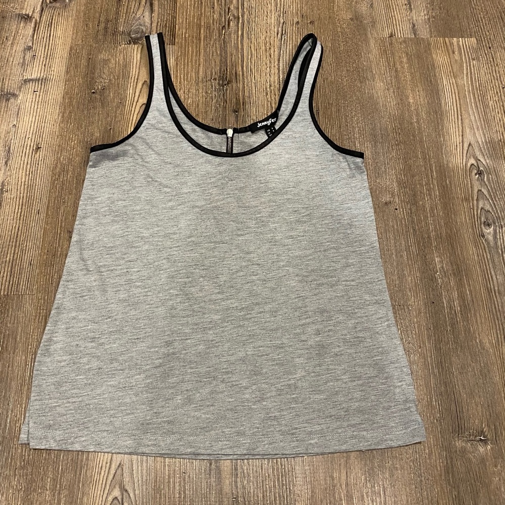 Contrast piping tank top